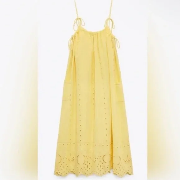 Zara floral emboridered eyelet scalloped tie strap maxi dress blogger favorite - Picture 3 of 7